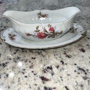 Royal Rose by FINE CHINA OF JAPAN Gravy Boat with Attached Underplate